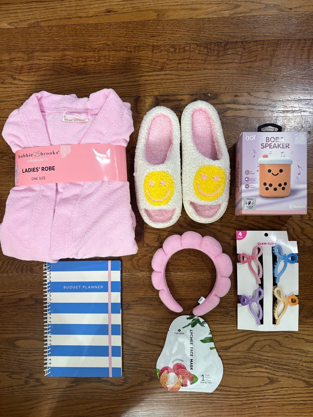 💝 Women’s Cozy Self-Care Gift Bundle